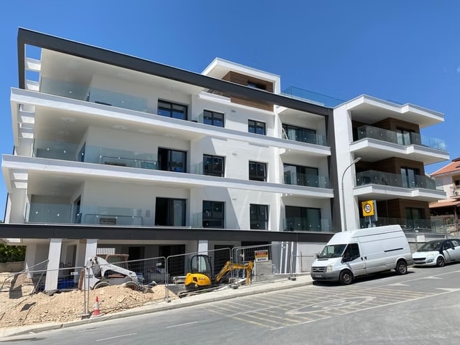 Image No.2-2 Bed Apartment for sale