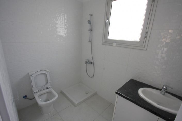 Image No.6-5 Bed Villa for sale