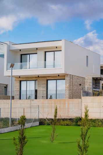 Image No.4-3 Bed Villa for sale