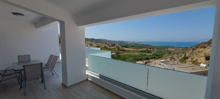 Image No.3-3 Bed Villa for sale