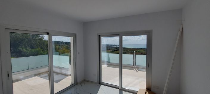 Image No.6-3 Bed Villa for sale