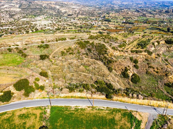 Image No.2-Terrain de 1 chambre à vendre à Limassol