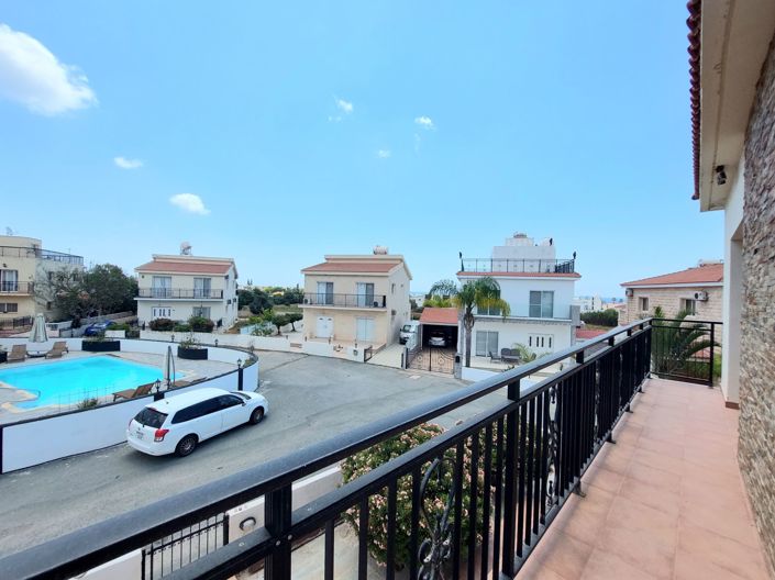 Image No.10-3 Bed Villa for sale