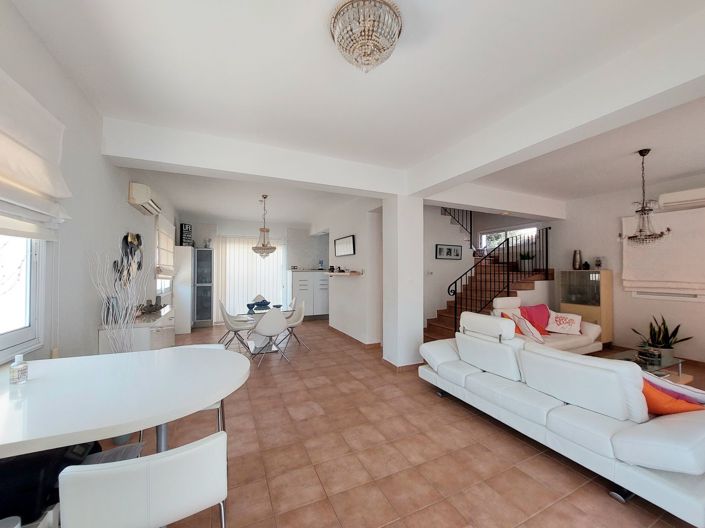 Image No.25-3 Bed Villa for sale