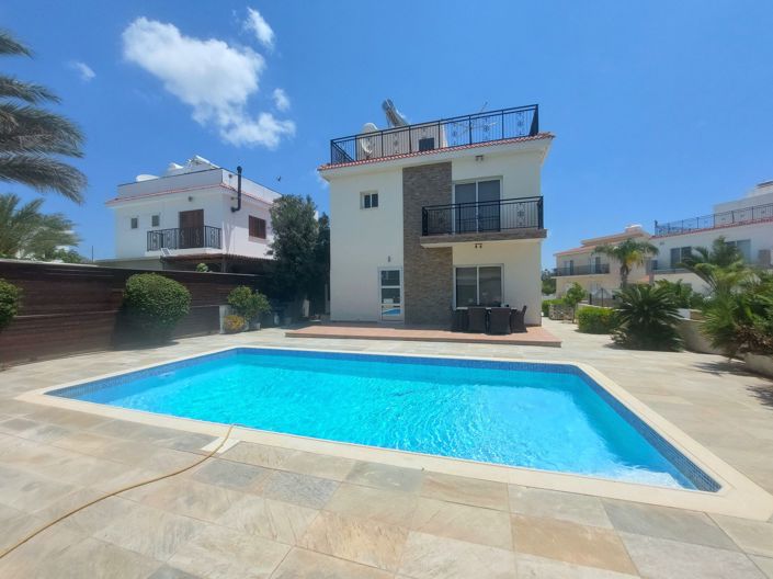 Image No.40-3 Bed Villa for sale