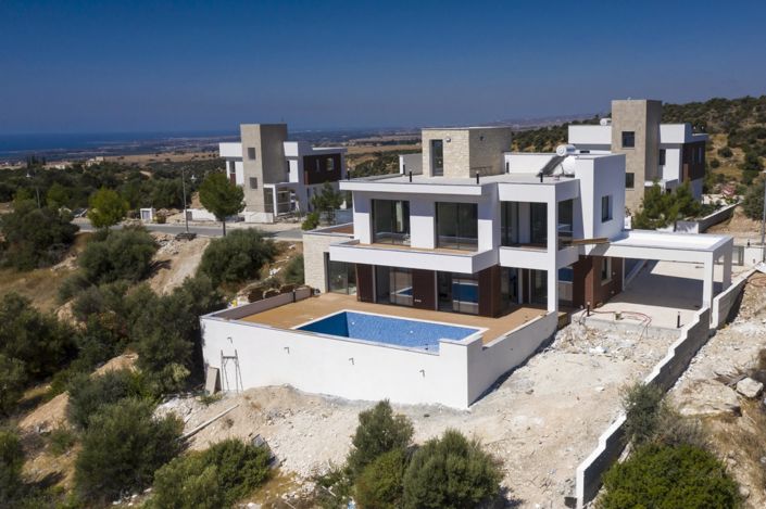 Image No.10-4 Bed Villa for sale