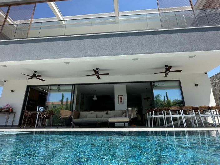 Image No.14-4 Bed Villa for sale