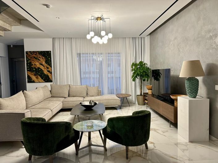 Image No.4-4 Bed Villa for sale