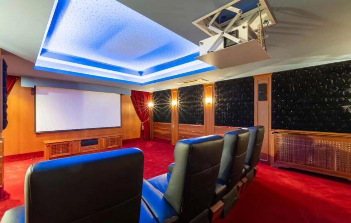 Image No.17-5 Bed Villa for sale