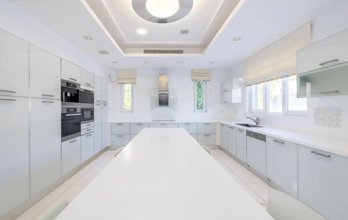 Image No.5-5 Bed Villa for sale