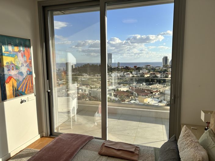 Image No.19-7 Bed Villa for sale