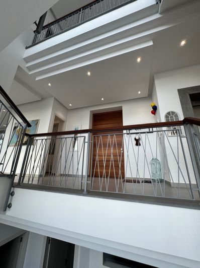 Image No.15-7 Bed Villa for sale