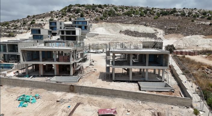 Image No.3-3 Bed Villa for sale