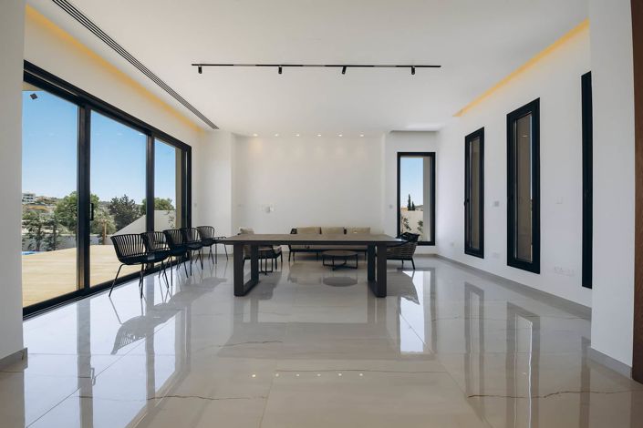 Image No.32-5 Bed Villa for sale