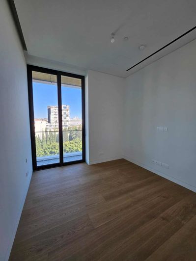 Image No.26-2 Bed Apartment for sale