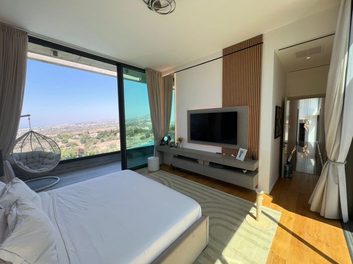 Image No.18-5 Bed Villa for sale