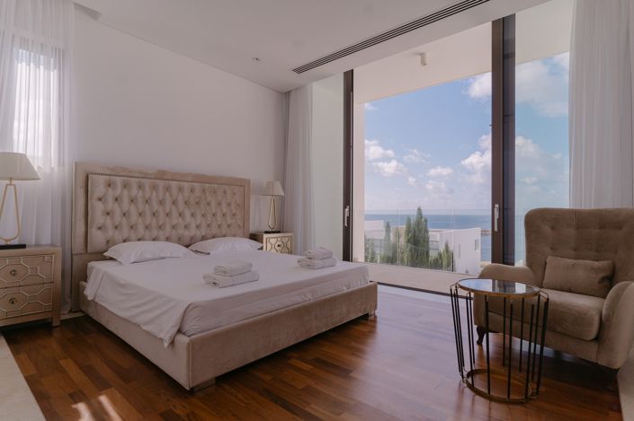 Image No.12-4 Bed Villa for sale