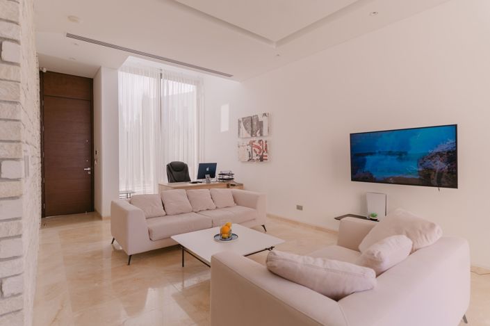 Image No.9-4 Bed Villa for sale