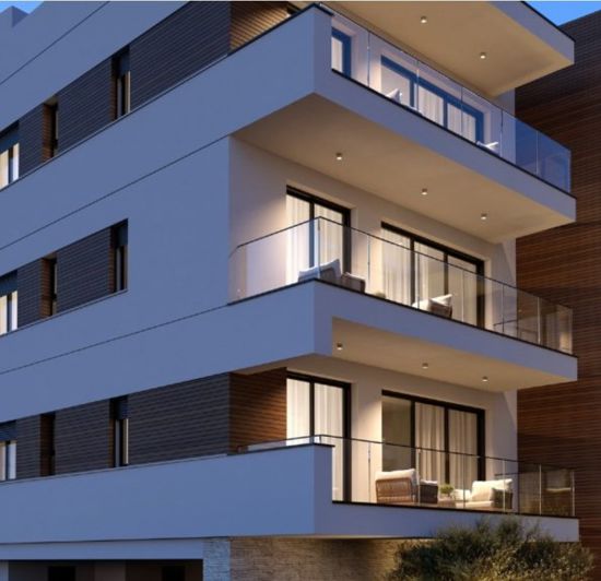 Image No.7-3 Bed Property for sale