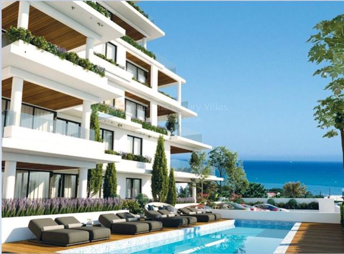 Image No.9-3 Bed Apartment for sale