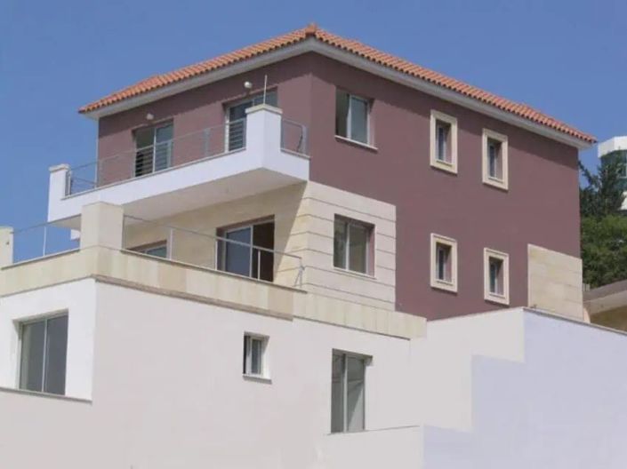 Image No.1-2 Bed Property for sale