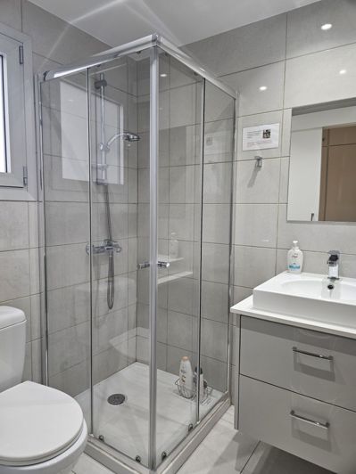 Image No.13-3 Bed Apartment for sale