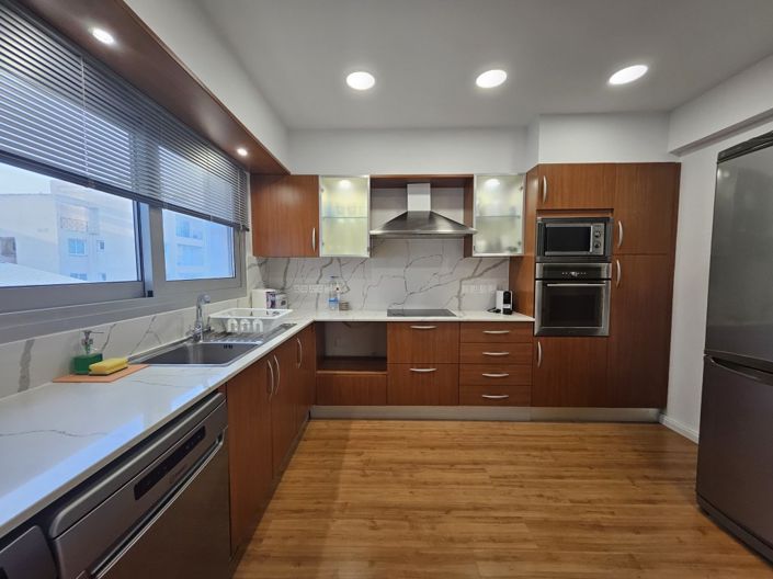 Image No.15-3 Bed Apartment for sale