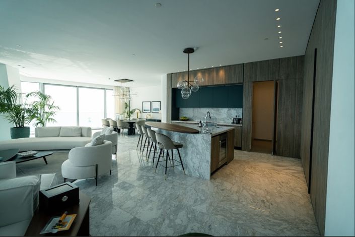 Image No.8-3 Bed Apartment for sale