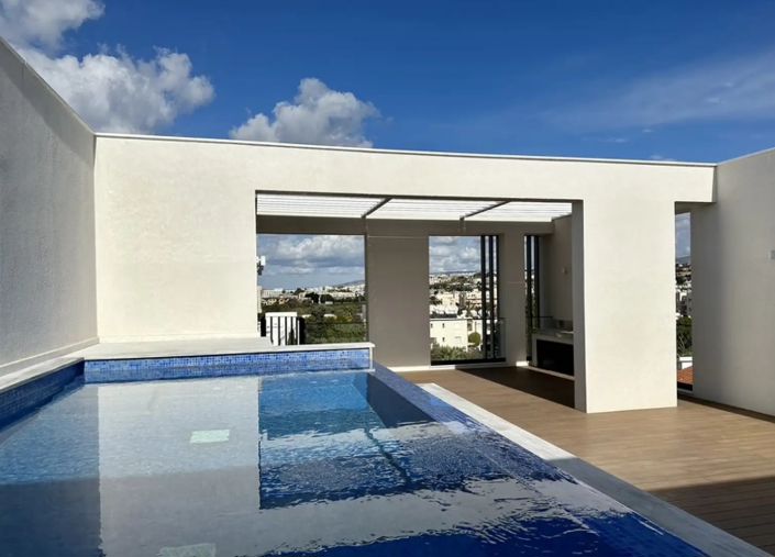 Image No.1-3 Bed Property for sale