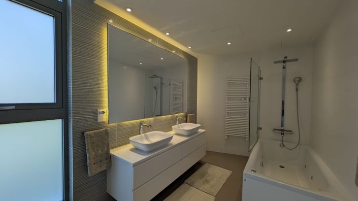 Image No.18-3 Bed Villa for sale