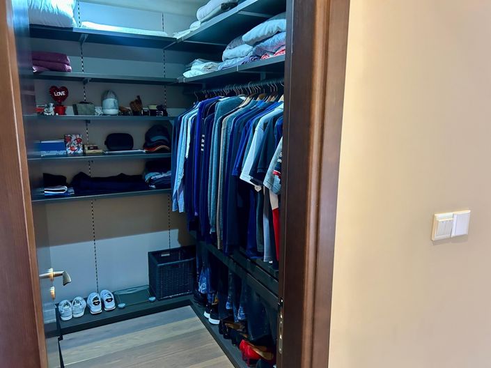 Image No.10-5 Bed Villa for sale