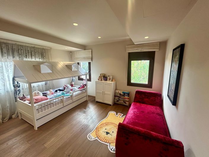 Image No.11-5 Bed Villa for sale