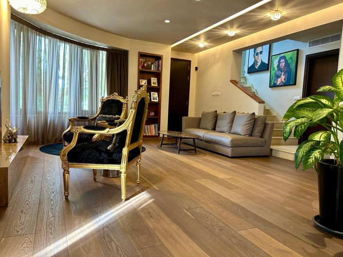 Image No.4-5 Bed Villa for sale