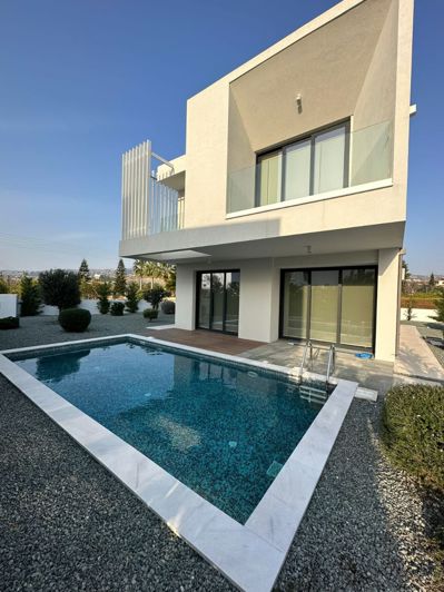 Image No.1-3 Bed Villa for sale