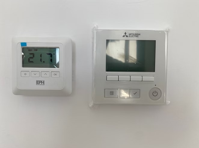 Image No.22-3 Bed Property for sale