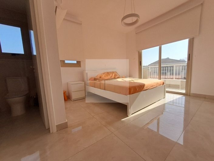 Image No.9-3 Bed Villa for sale