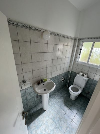 Image No.20-5 Bed Villa for sale