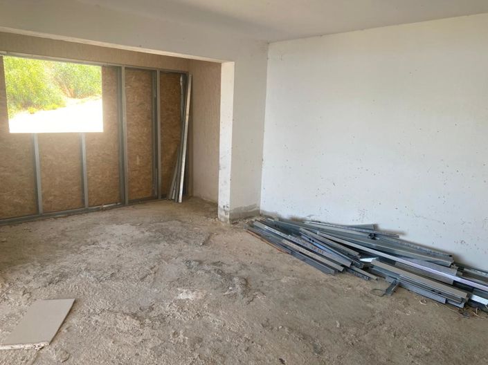 Image No.38-5 Bed Villa for sale