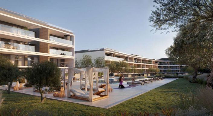 Image No.19-3 Bed Property for sale