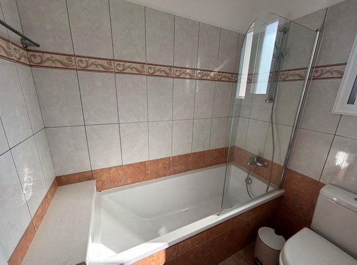 Image No.13-2 Bed Apartment for sale