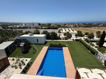 4 Bed Villa for sale
