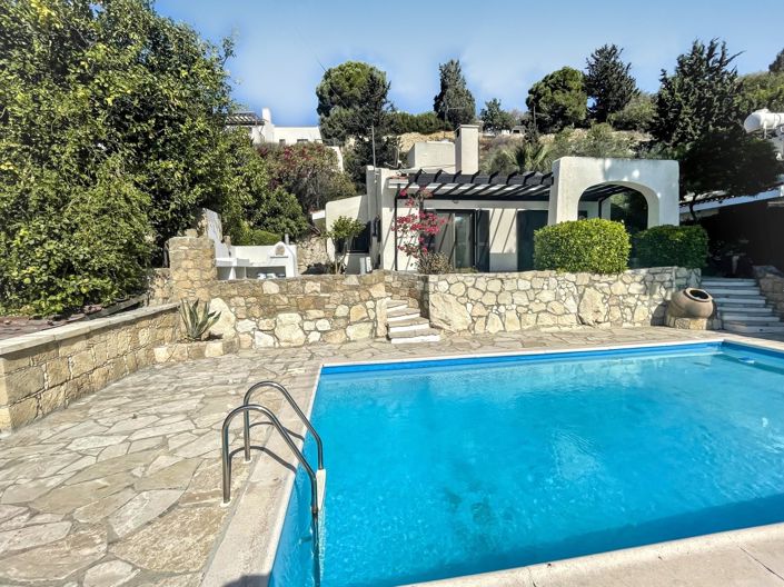 Image No.1-2 Bed Villa for sale