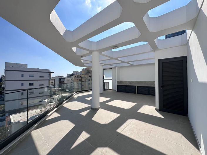 Image No.7-3 Bed Property for sale