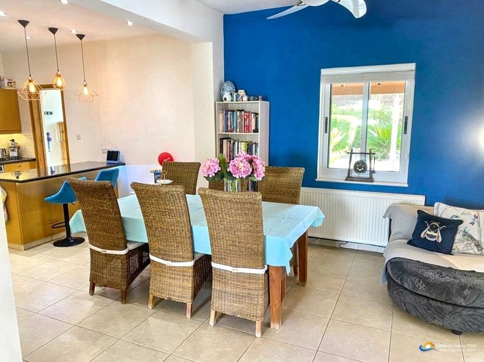 Image No.6-3 Bed Villa for sale