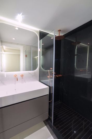 Image No.21-3 Bed Apartment for sale