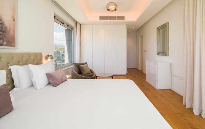 Image No.15-4 Bed Apartment for sale