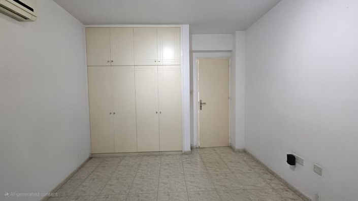 Image No.23-2 Bed Apartment for sale