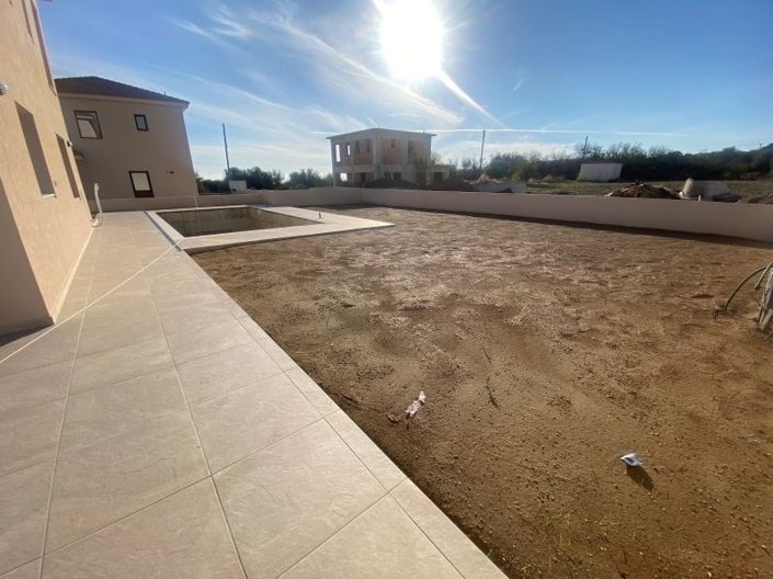 Image No.19-3 Bed Villa for sale