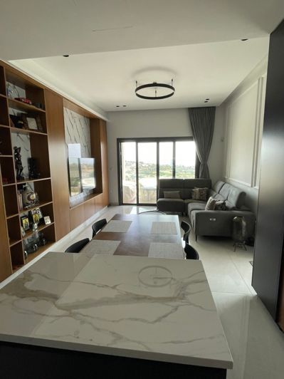 Image No.2-3 Bed Property for sale