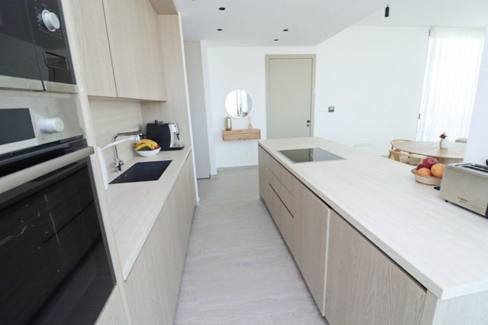 Image No.13-3 Bed Apartment for sale